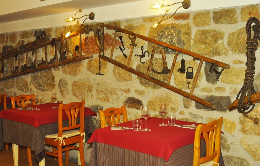 Hotel Santa Barbara Ronzo-Chienis Exteriér fotografie