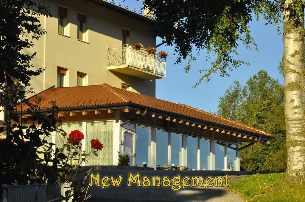 Hotel Santa Barbara Ronzo-Chienis Exteriér fotografie